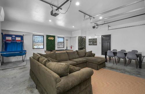 Views! Dock, Water, Game Room, Kids Room! - Foto 22