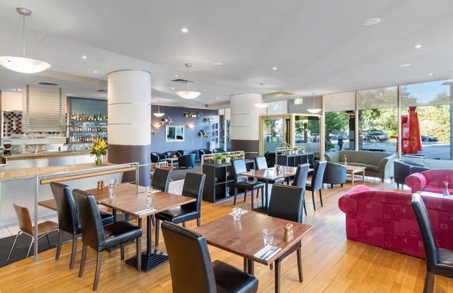 Nesuto Canberra - Foto 39