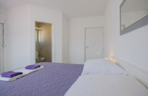 Beautiful Home In Donji Prolozac - Foto 33