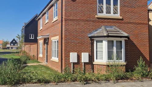 Peterborough - House - Sleeps 8 - Parking - Garden - Foto 5
