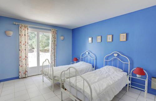 villa 8 pers, climatisée, piscine chauffée, un havre de paix sous les pins parasols - Foto 17