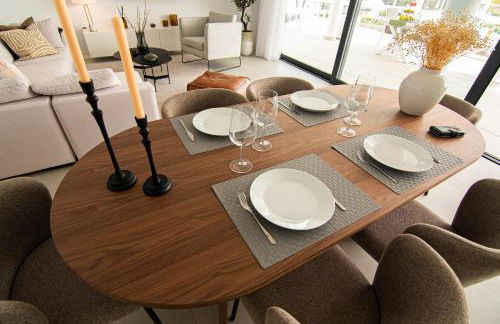 Mara's Apartments Higuerón West - Garden Villa - 246 m2 of Private Terrace & Garden - Like a House - Foto 10