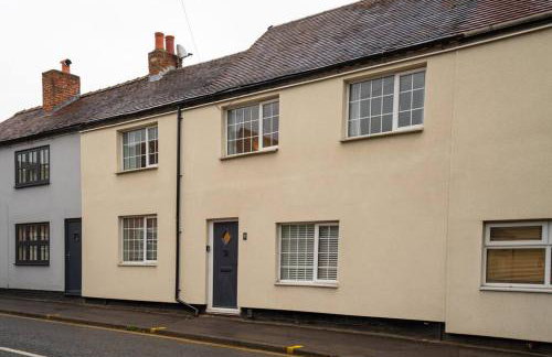 Central! 3 BR 2 Bath, sleeps 6, fast wifi - Foto 10