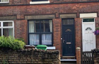 Comfortable 2 bedroom home from home with parking - Foto 24