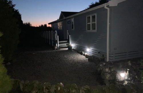 Holly Blue - Cosy wooden lodge Kippford - Photo 5