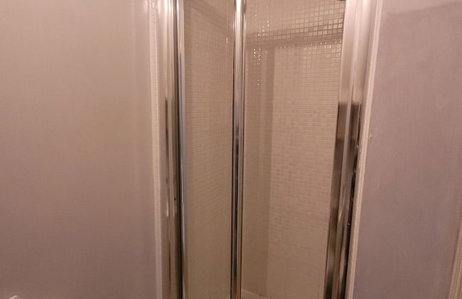 2-bed Apartment, Sleeps 4,on-site Parking - Foto 8