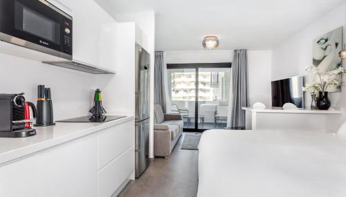 by RIVA - Outstanding, Contemporary Studio in Puerto Banus Gardens - Photo 4