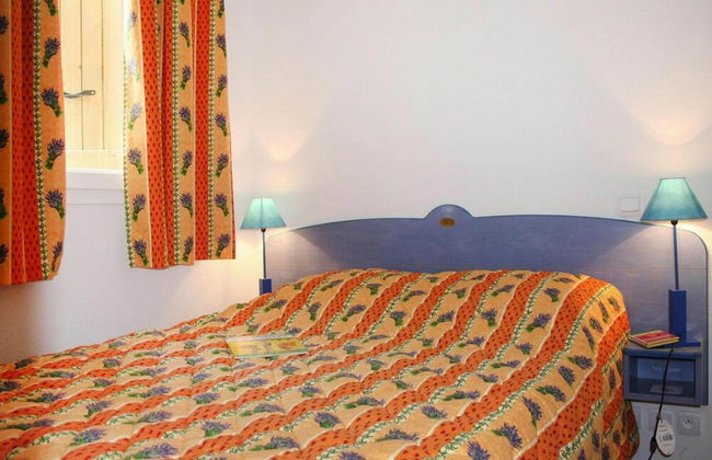 8-guests Holiday Home in Cassen - Photo 6