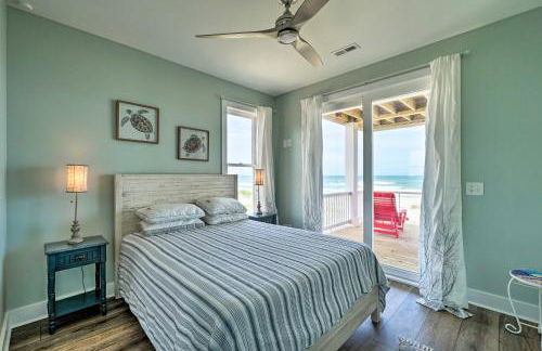 Beachfront Oasis with 2 Large Decks, BBQ and Views! - Foto 15