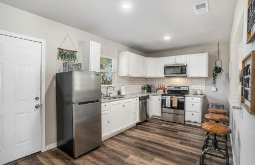 The Southern Sapphire - A Cozy Lake View Getaway - Foto 3