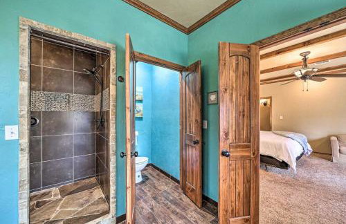 Lakeside Haven with Sandy Beach, Sleeps 12, 3 Bath - Foto 32