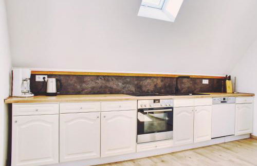 Luxus Apartment! Küche, Balkon, Netflix, Parkplatz - 8 Personen - Foto 7