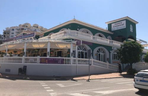 Apartamento Miraflores tres piscinas cerca del mar - Albamar - Photo 32