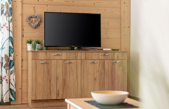 Attractive Chalet With Sauna - Photo 10