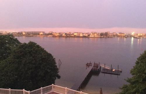 Stunning, Large, Waterfront Retreat - Foto 63