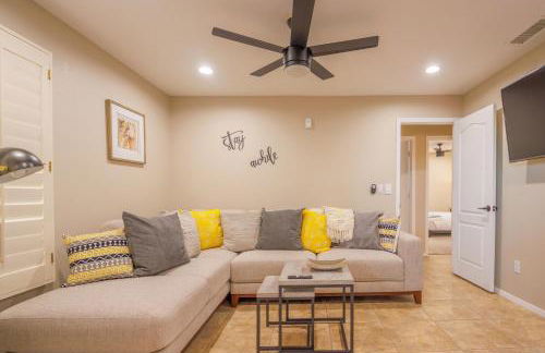 Luxe Phoenix Getaway (heated pool, mountain view) - Foto 7