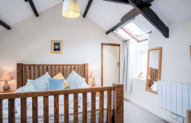 The Loft - 1 Bedroom Apartment - Photo 6