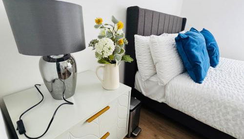 EVELYN - KENILWORTH STUDIO FLAT 30m2 - PRIVATE PARKING - Foto 4