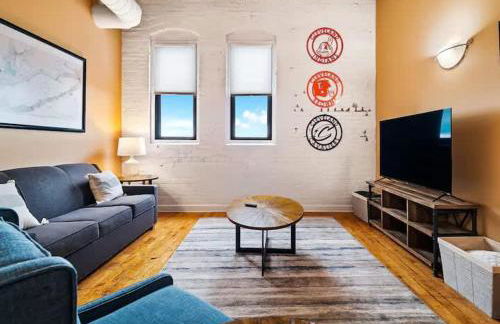 Lakefront Loft - Walk 2 First Energy x Progressive - Foto 7