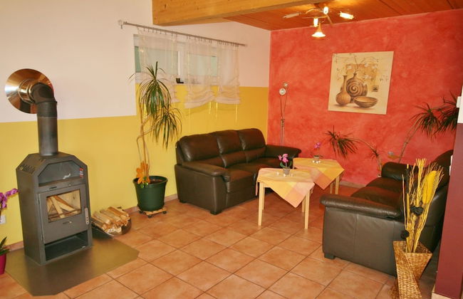 Spacious Chalet in Piesendorf With Sauna - Foto 9