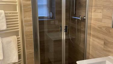 Loft city center with parking - Foto 3, Shower