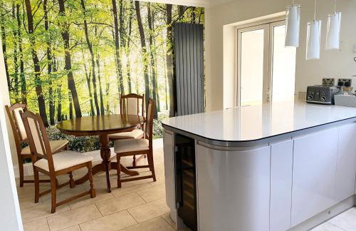 Spacious Five-Bedroom House Close to York Centre - Orchid House - Foto 1