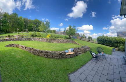 Helle, moderne Wohnung im Grünen - Foto 10