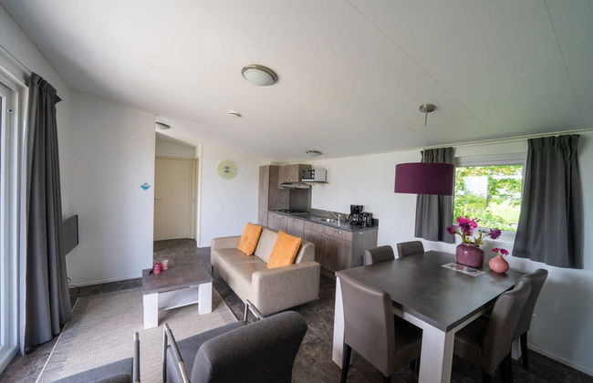 Modern Chalet With Dishwasher on the Markermeer - Photo 1