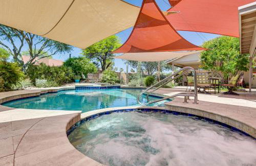 Patio and Pool Access Sunny Phoenix Casita! - Foto 21