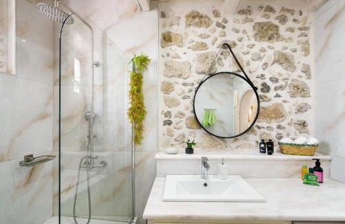 Butterfly, a historical villa with pool & hot tub! - Foto 22