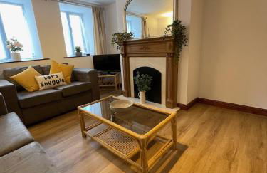 Pine Cottage cosy 3 bed sleeps 4 - dogs very welcome - Foto 2
