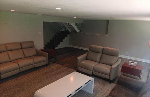 Sprawling Woodland Retreat - Foto 9