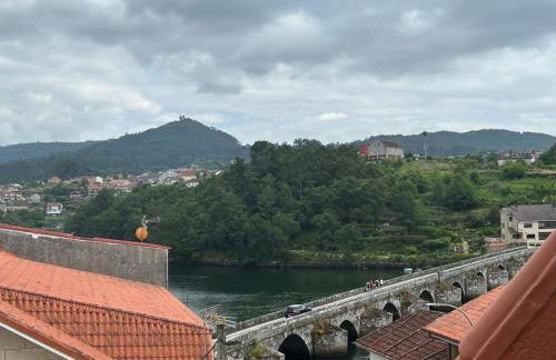 Casa Héroes de Pontesampaio - Foto 2