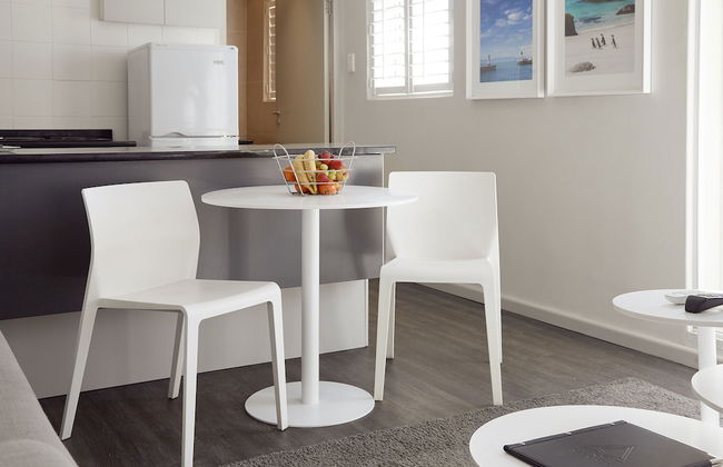 First Group Riviera Suites - Photo 33