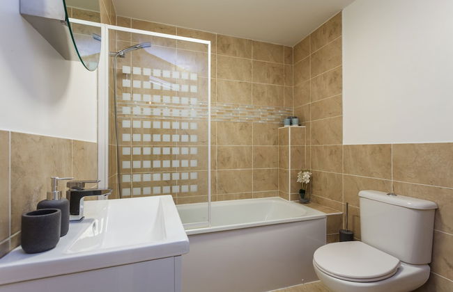 Stunning Contemporary Apartment - Foto 10