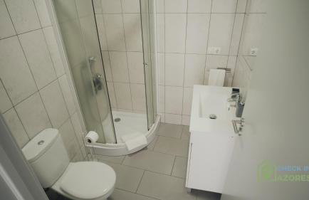 Terraço e vista deslumbrante no centro de Angra - Foto 13