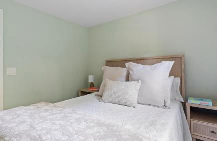 Pondfront Retreat Near Beaches - Foto 12