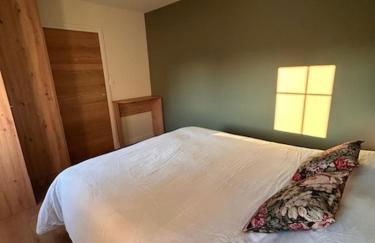 Au 8 à Meursault, Magnifique maison Bourguignonne au pied des vignes, jardin, places de parking privée - Foto 20