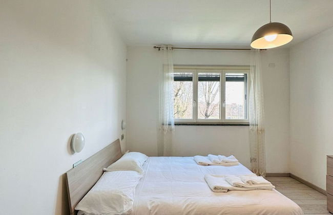 Bilocale Moderno e Confortevole con Terrazzo - Foto 13