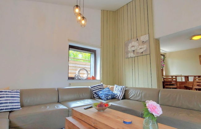 Spacious Holiday Home in Malmedy near Nature Parc High Venn - Foto 15
