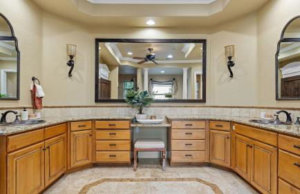 Hilltop Estate w/ Pool, Hot Tub, Fire Pit, Views Cleveland Vista by Avantstay - Foto 65