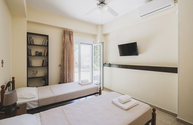 Family Summer Home near Beach - Foto 4