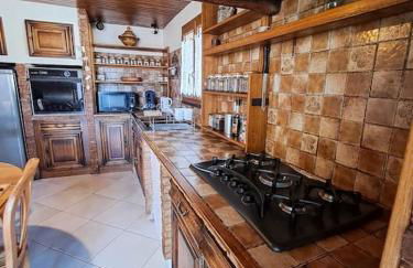 L'échappée authentique- Maison centre-ville- véranda climatisée-jardin - Photo 3