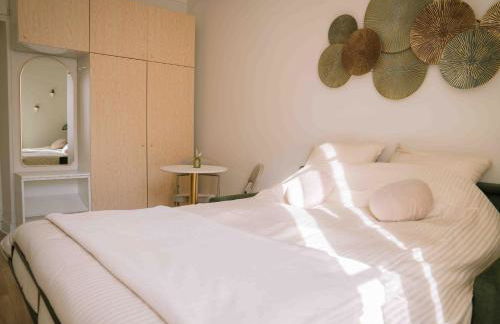 Le Duc d'Anjou Classé 3 étoiles Confort & Charme au cœur de ville - Foto 11