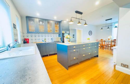 Top Floor Apartment with Castle Views - Foto 2