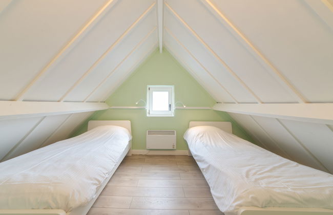 3 bedroom House in Bredene with swimming pool and garden - Photo 10