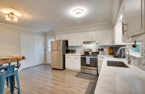 7 Mi to Dtwn Raleigh Townhome with Deck! - Foto 7
