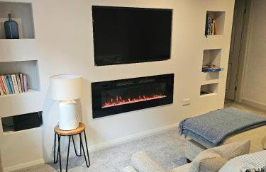 Last Yan - Stylish Ambleside Stay - Photo 1
