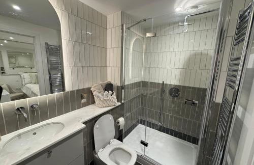 High Deluxe Standard flat for 6 people in the heart of London - Foto 20