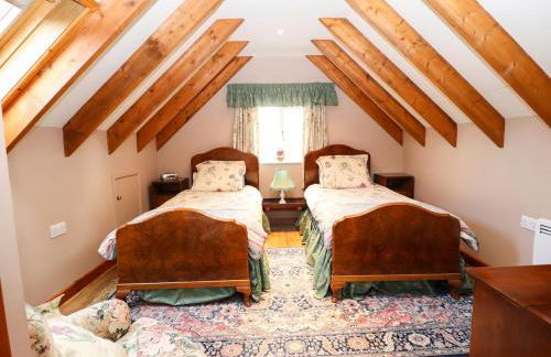 The West Wing - Photo 27